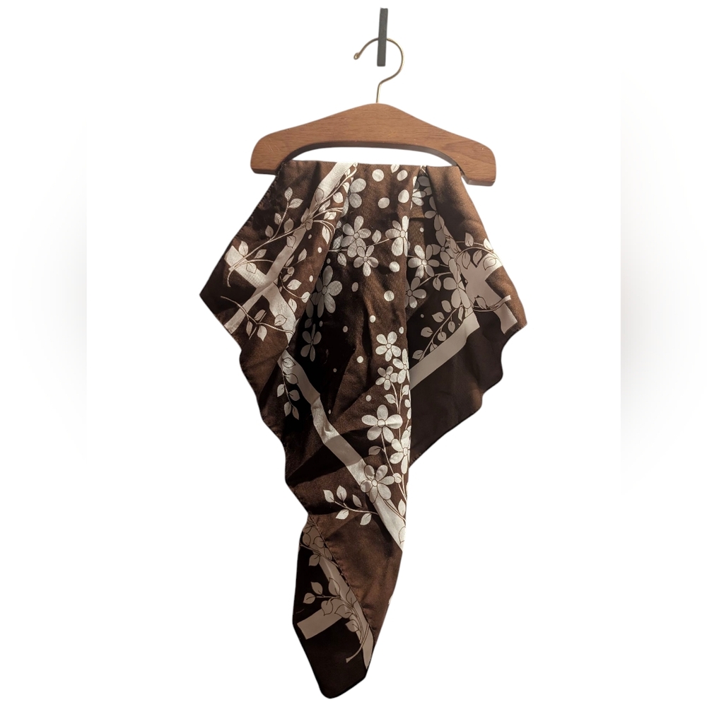 Elegant Floral Brown Scarf